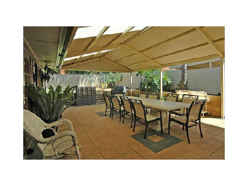 1 Forrest Avenue, Valley View SA 5093