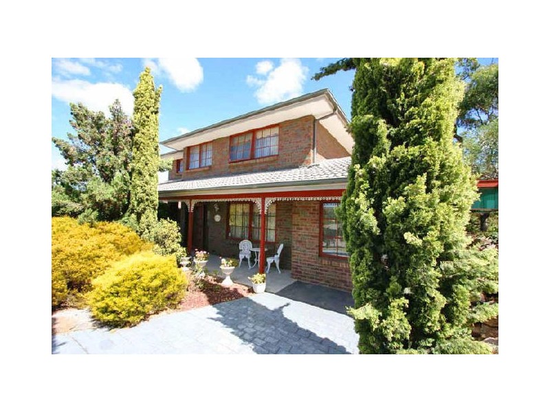 25 Baraga Grove, Modbury Heights SA 5092