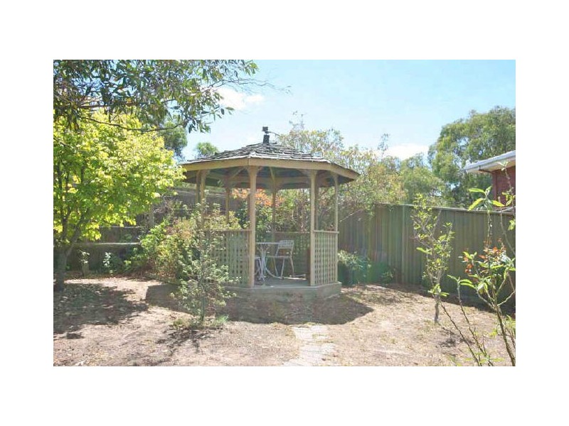 25 Baraga Grove, Modbury Heights SA 5092