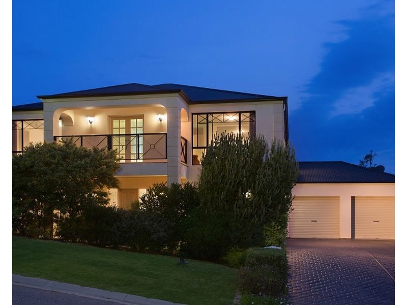 2 Bernacchi Court, Greenwith SA 5125