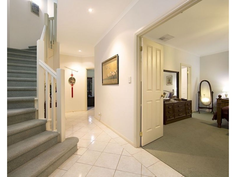 2 Bernacchi Court, Greenwith SA 5125