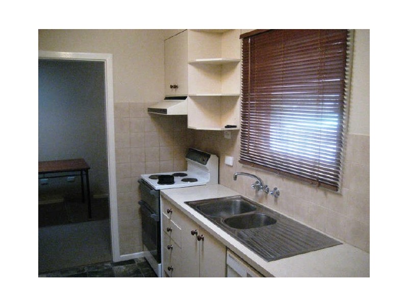 2 Royston Avenue, Ingle Farm SA 5098