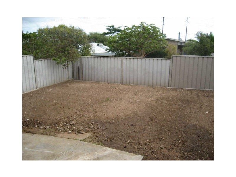 2 Royston Avenue, Ingle Farm SA 5098