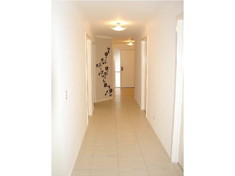 32 Trafalgar Drive, Elizabeth Park SA 5113