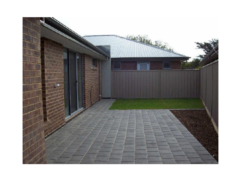 16 Berryman St, Greenacres SA 5086