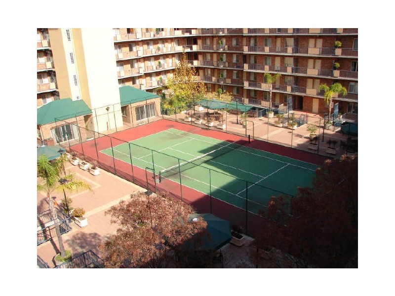 Unit D38/17 Eden Street, Adelaide SA 5000