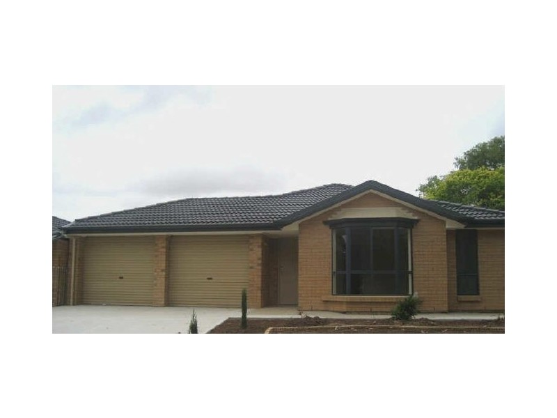 2A Glenwood Walk, Dernancourt SA 5075
