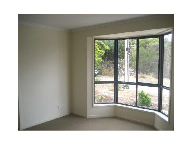 2A Glenwood Walk, Dernancourt SA 5075