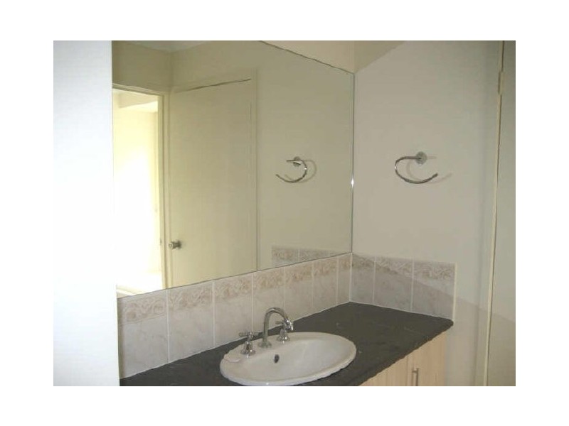2A Glenwood Walk, Dernancourt SA 5075
