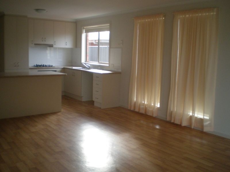 24 Lonsdale Circuit, Andrews Farm SA 5114