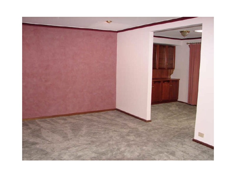 2 Victor Drive, Valley View SA 5093