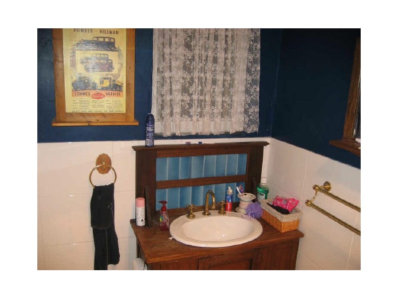 1 Bowen Street, Hamley Bridge SA 5401