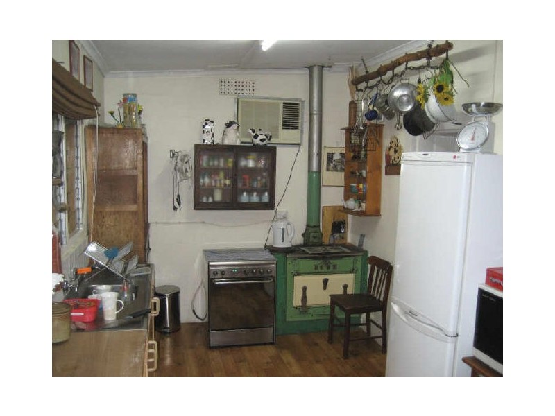 1 Bowen Street, Hamley Bridge SA 5401