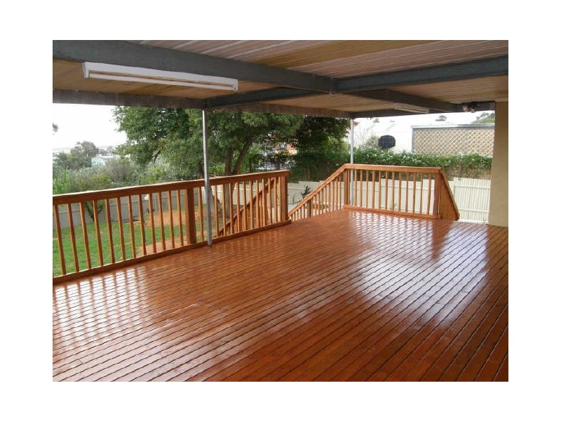 2 Mark Court, Ingle Farm SA 5098