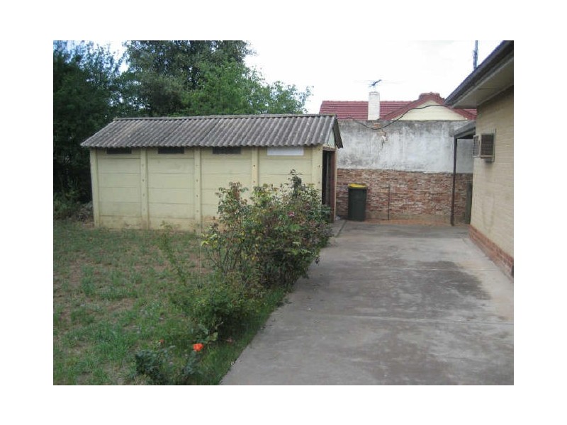 5 Sampson Road, Elizabeth Grove SA 5112