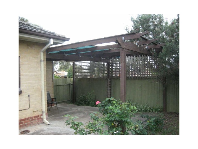 5 Sampson Road, Elizabeth Grove SA 5112