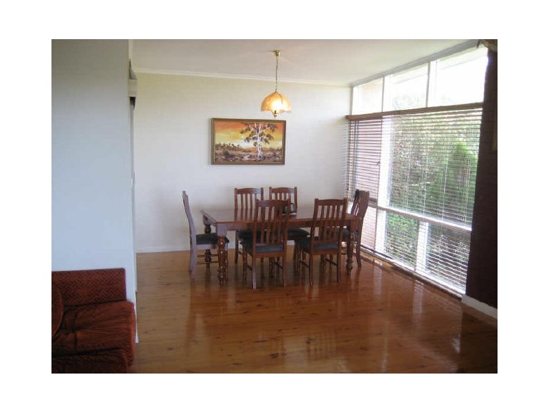 28 Julie Road, Para Hills SA 5096