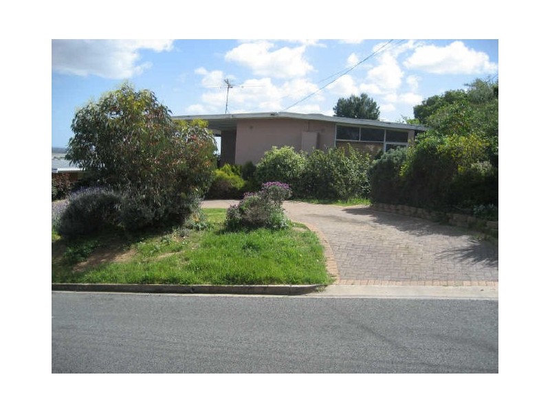 28 Julie Road, Para Hills SA 5096