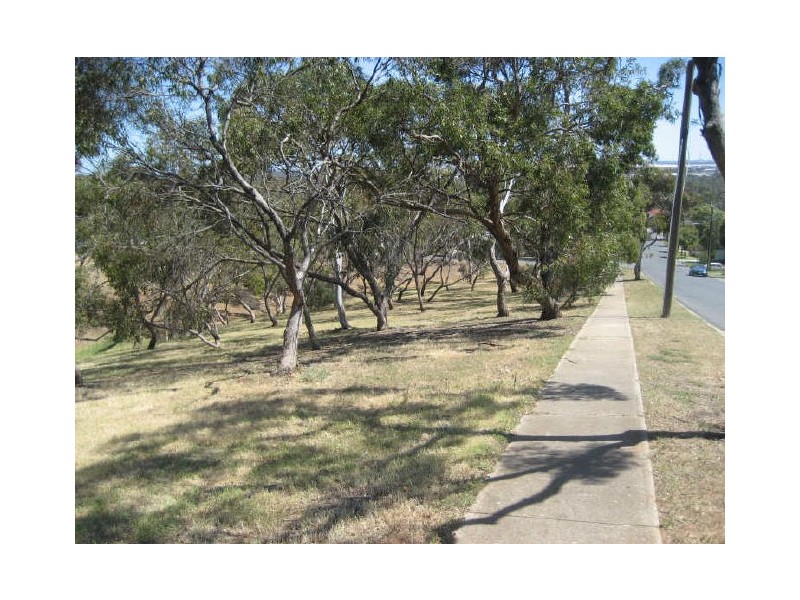 28 Julie Road, Para Hills SA 5096