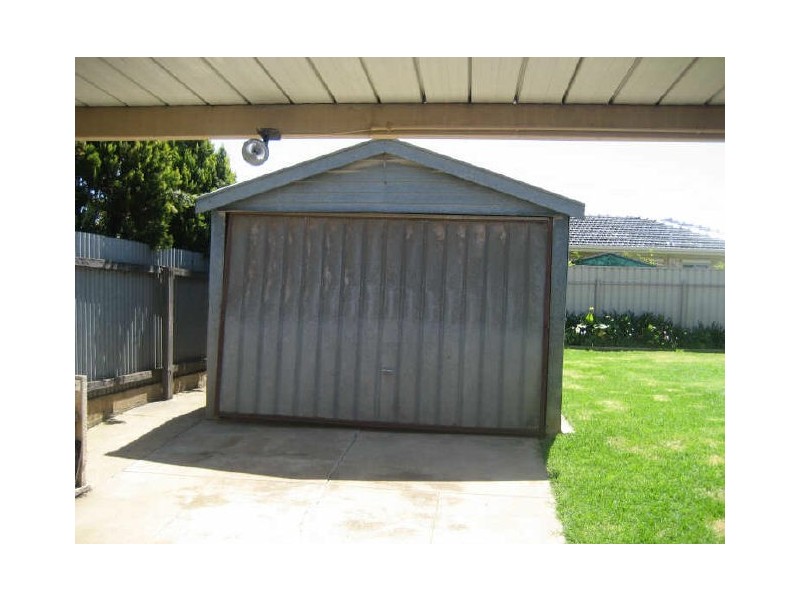 52 Volare Avenue, Para Vista SA 5093