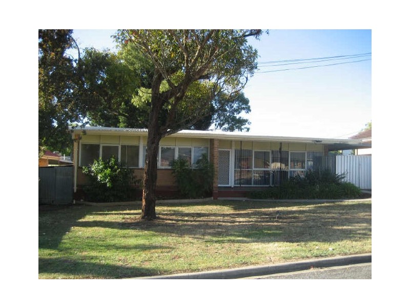 12 Brenda Ave, Gilles Plains SA 5086