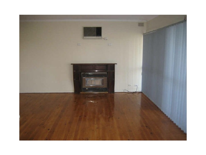 12 Brenda Ave, Gilles Plains SA 5086