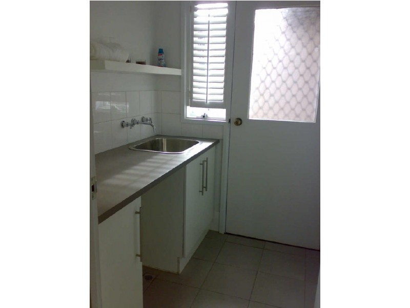 6 Sellers Court, Para Vista SA 5093