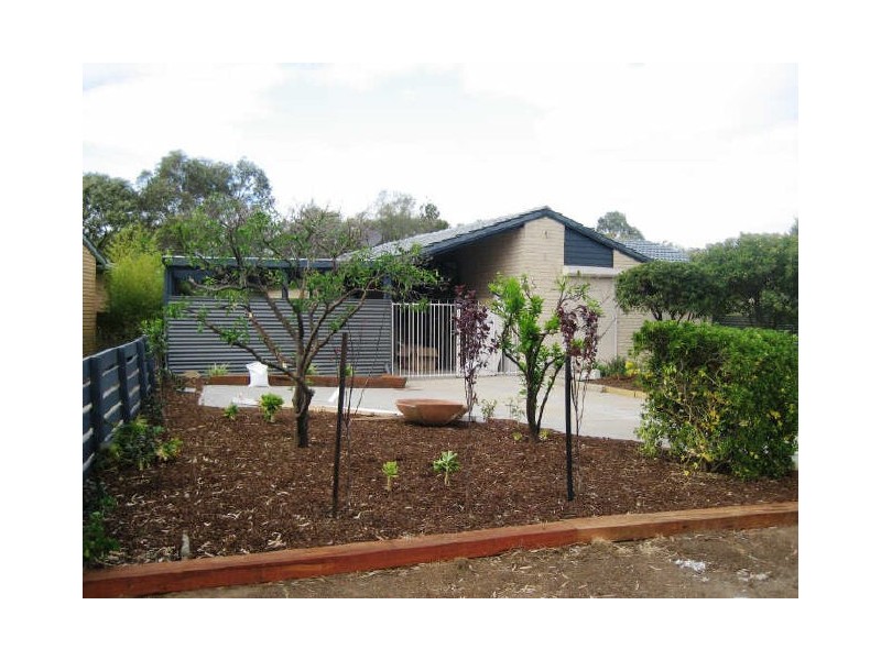 6 Sellers Court, Para Vista SA 5093