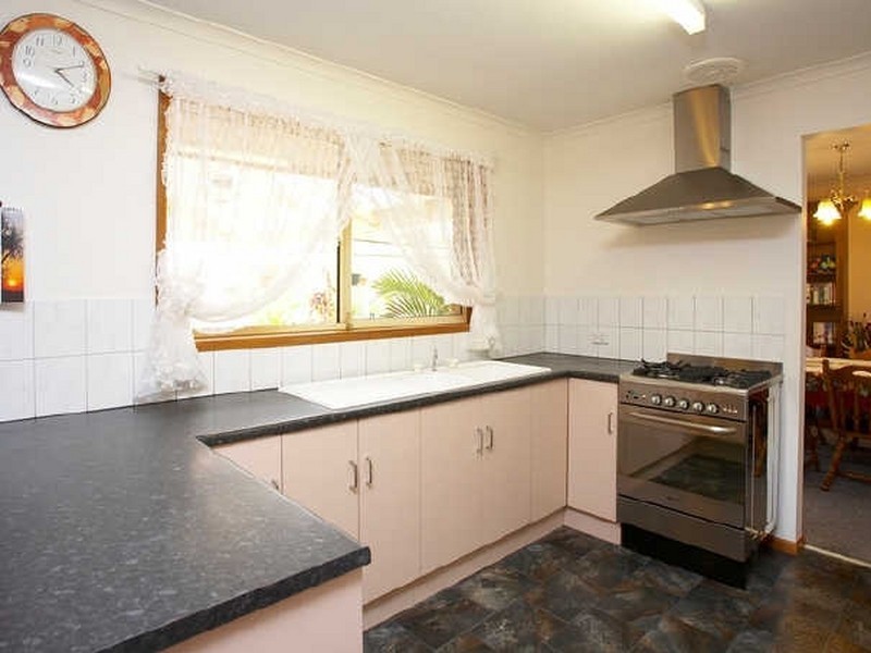 2 Cutler Street, Golden Grove SA 5125