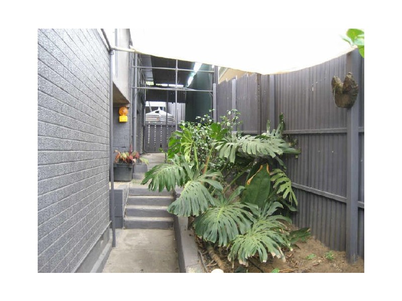 27 Raymond Road, St Agnes SA 5097