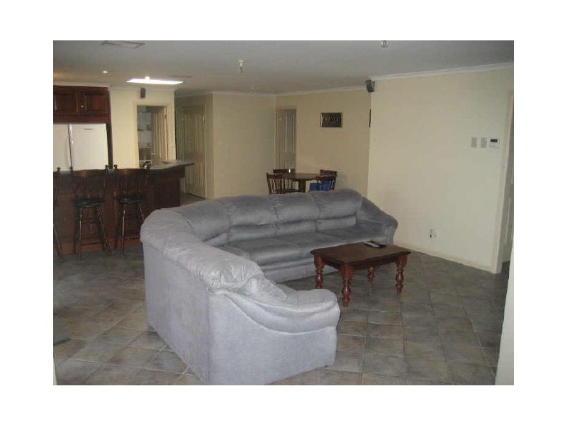 1 Leith Court, Wynn Vale SA 5127