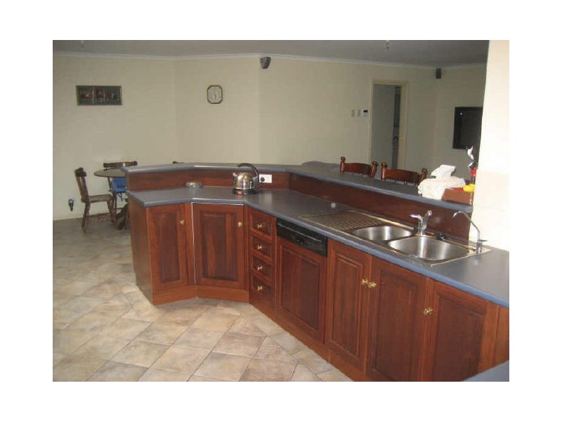 1 Leith Court, Wynn Vale SA 5127