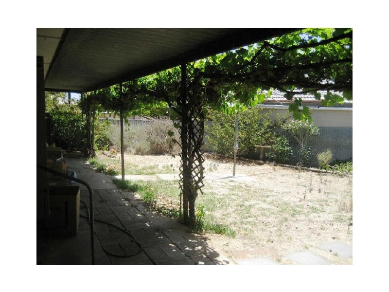 6 Lydia Court, Ingle Farm SA 5098