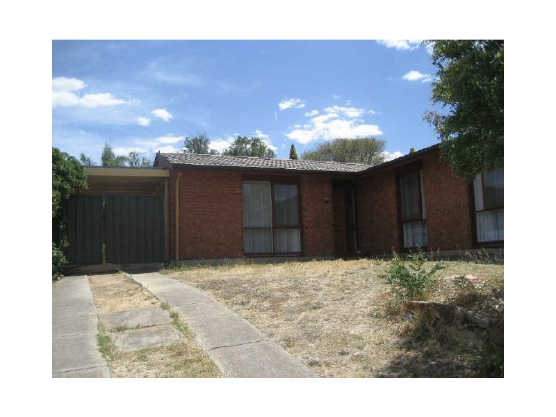 2 Borrowdale Court, Wynn Vale SA 5127