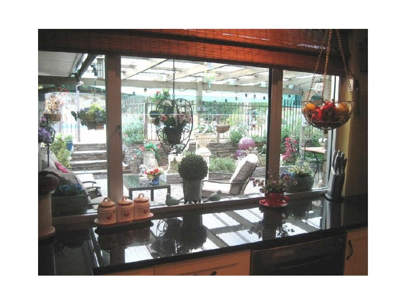 28 Kingfisher Drive, Modbury Heights SA 5092