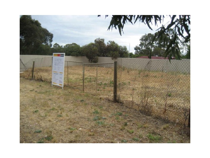 30 Stanford Rd, Salisbury Heights SA 5109