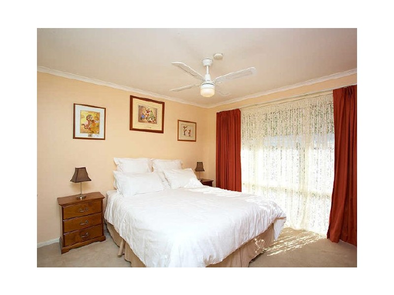 12 Gaylard Crescent, Redwood Park SA 5097