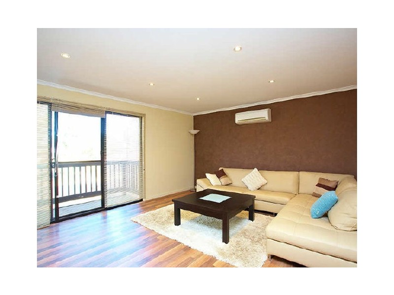 8 Elm Street, Ridgehaven SA 5097