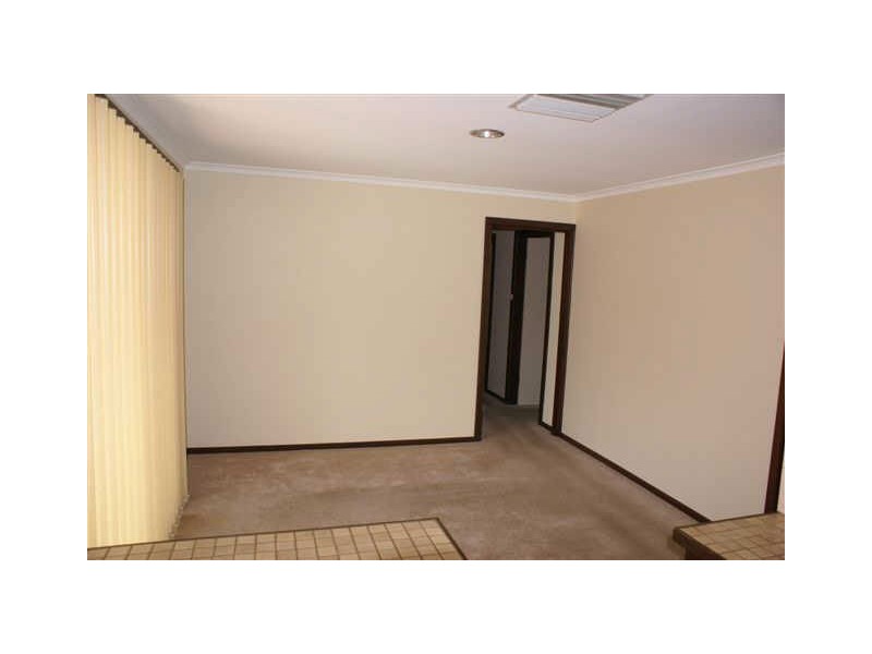 18 Garside Crescent, Salisbury East SA 5109