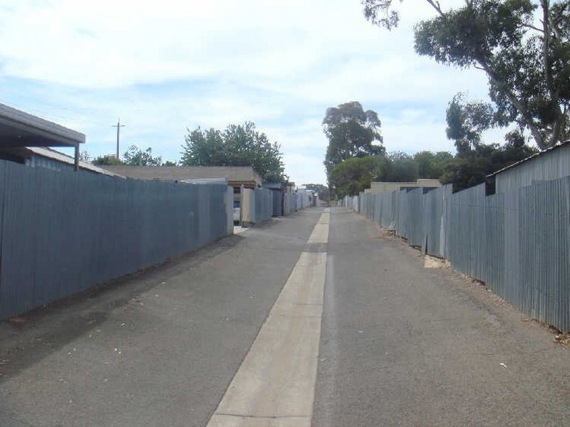 12 Melrose Avenue, Clearview SA 5085