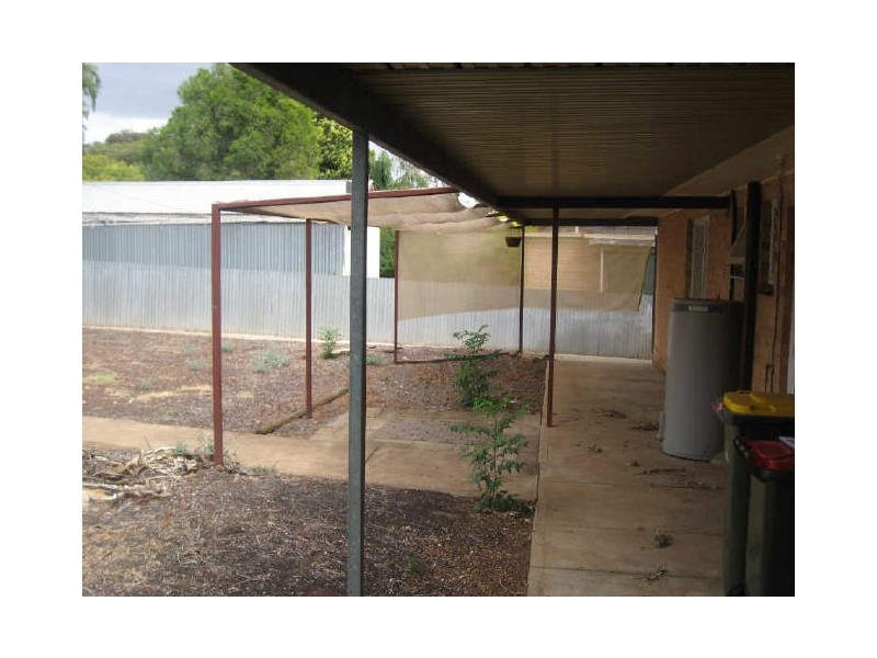 5 Helen Terrace, Valley View SA 5093