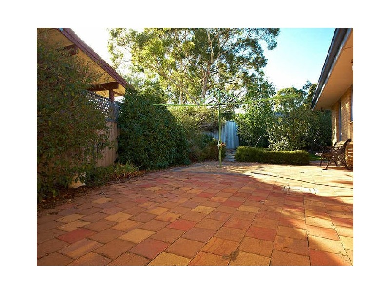 11 Wongabeena Drive, Surrey Downs SA 5126