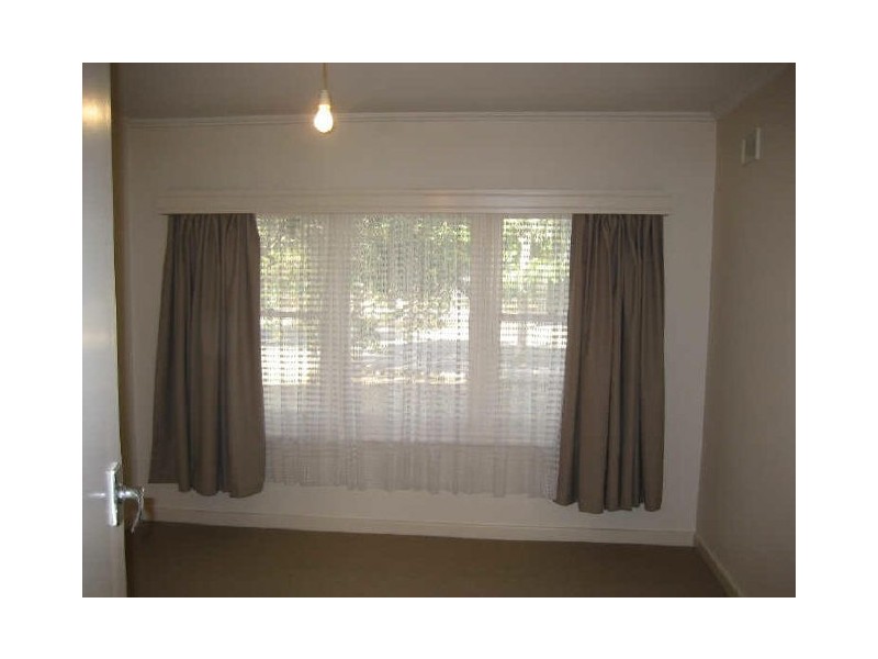 21 Clearview Crescent, Clearview SA 5085
