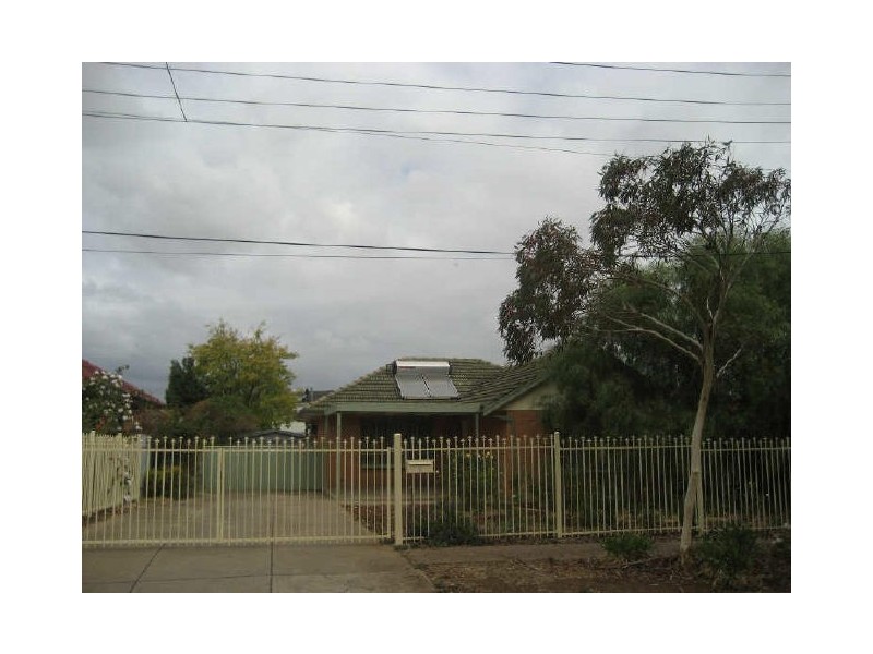 7 Donald Avenue, Valley View SA 5093