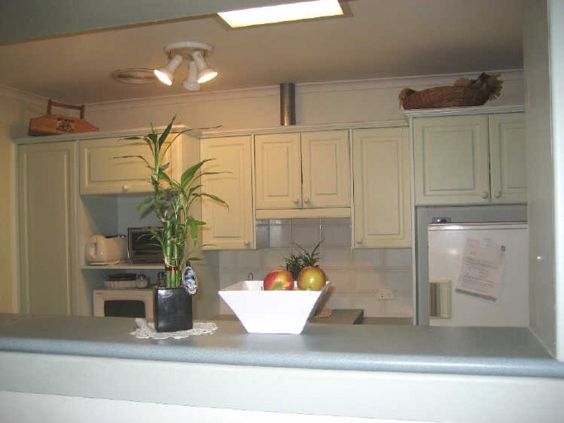 6 Cumberland Avenue, Para Hills SA 5096