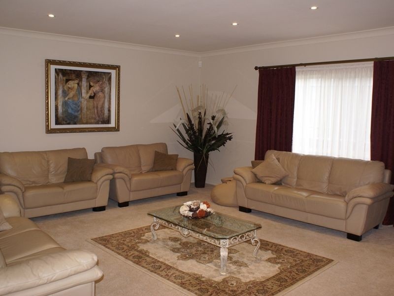 22 Bowman Street, Walkley Heights SA 5098