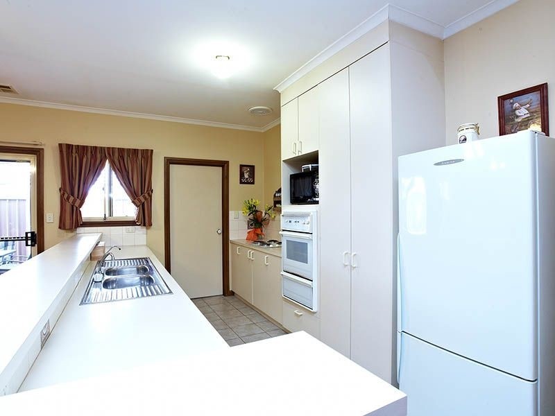 3 Cobby Drive, Modbury Heights SA 5092