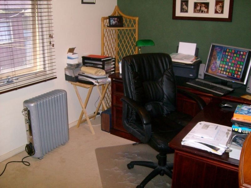 13 Ronald Drive, Salisbury East SA 5109