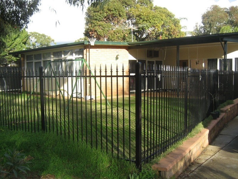 19 Pankala Road, Para Hills SA 5096