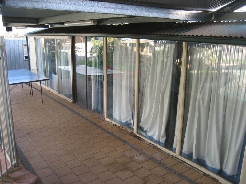 19 Pankala Road, Para Hills SA 5096